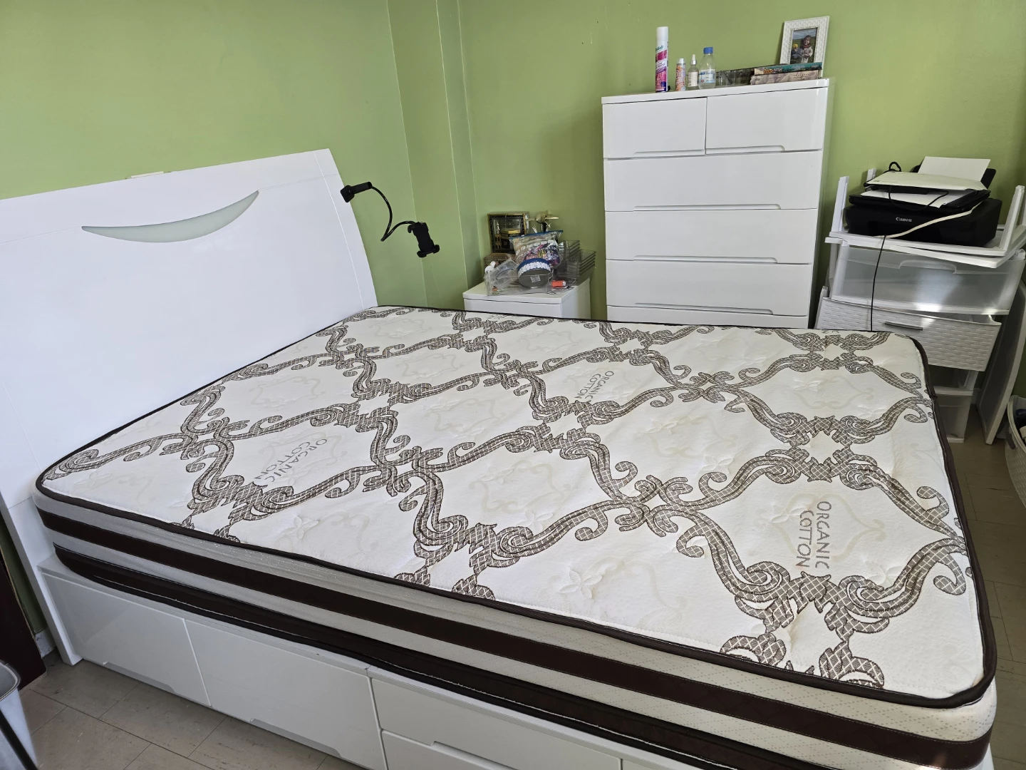White Storage Bed Frame with Mattress - photo 3