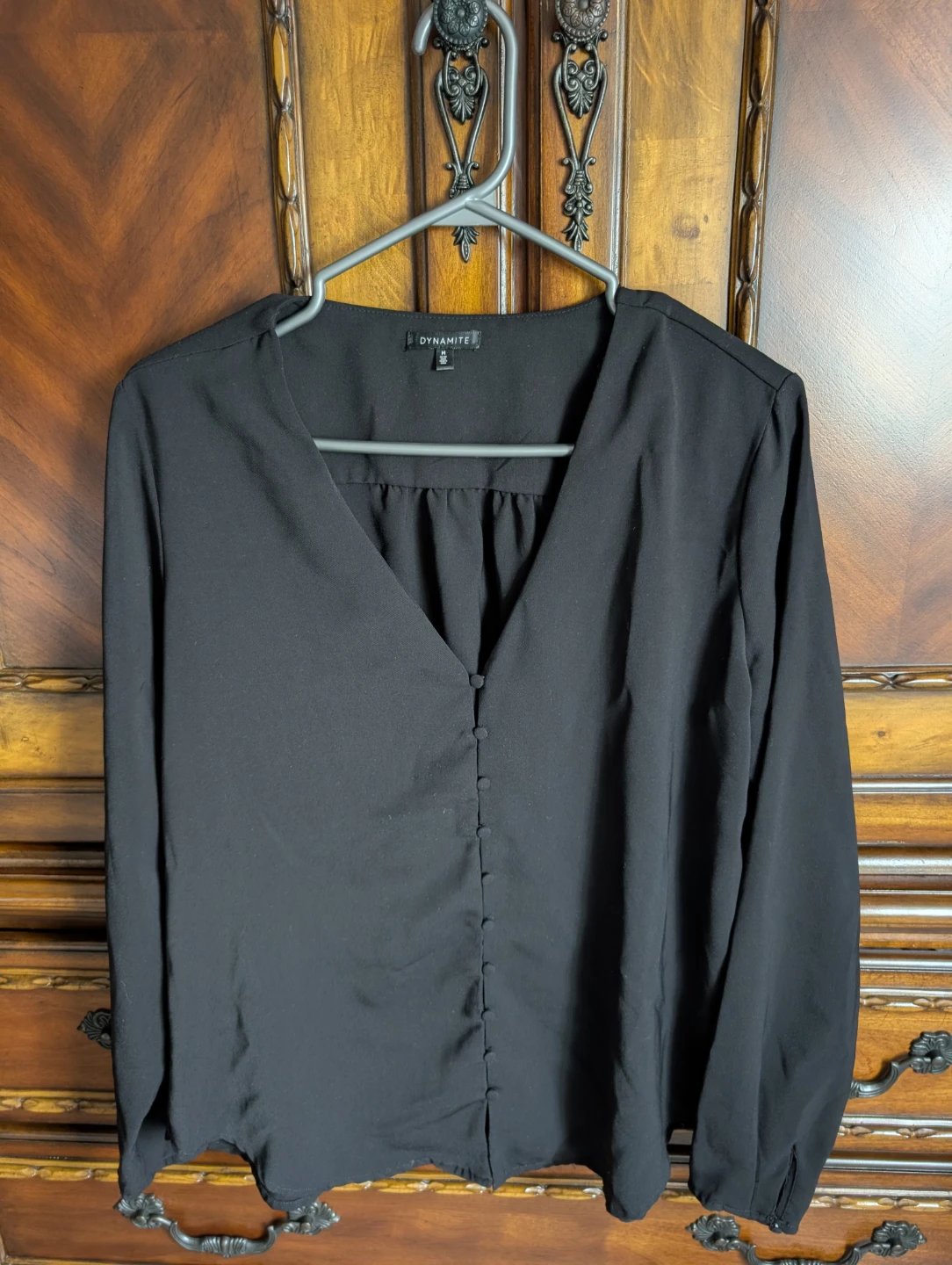 DYNAMITE Black Button-Up Blouse - Size M