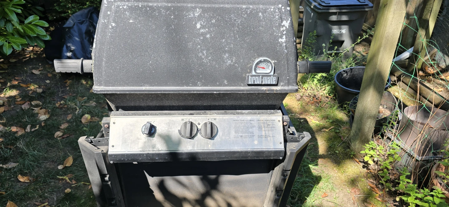 Broil-Mate BBQ Grill - photo 2