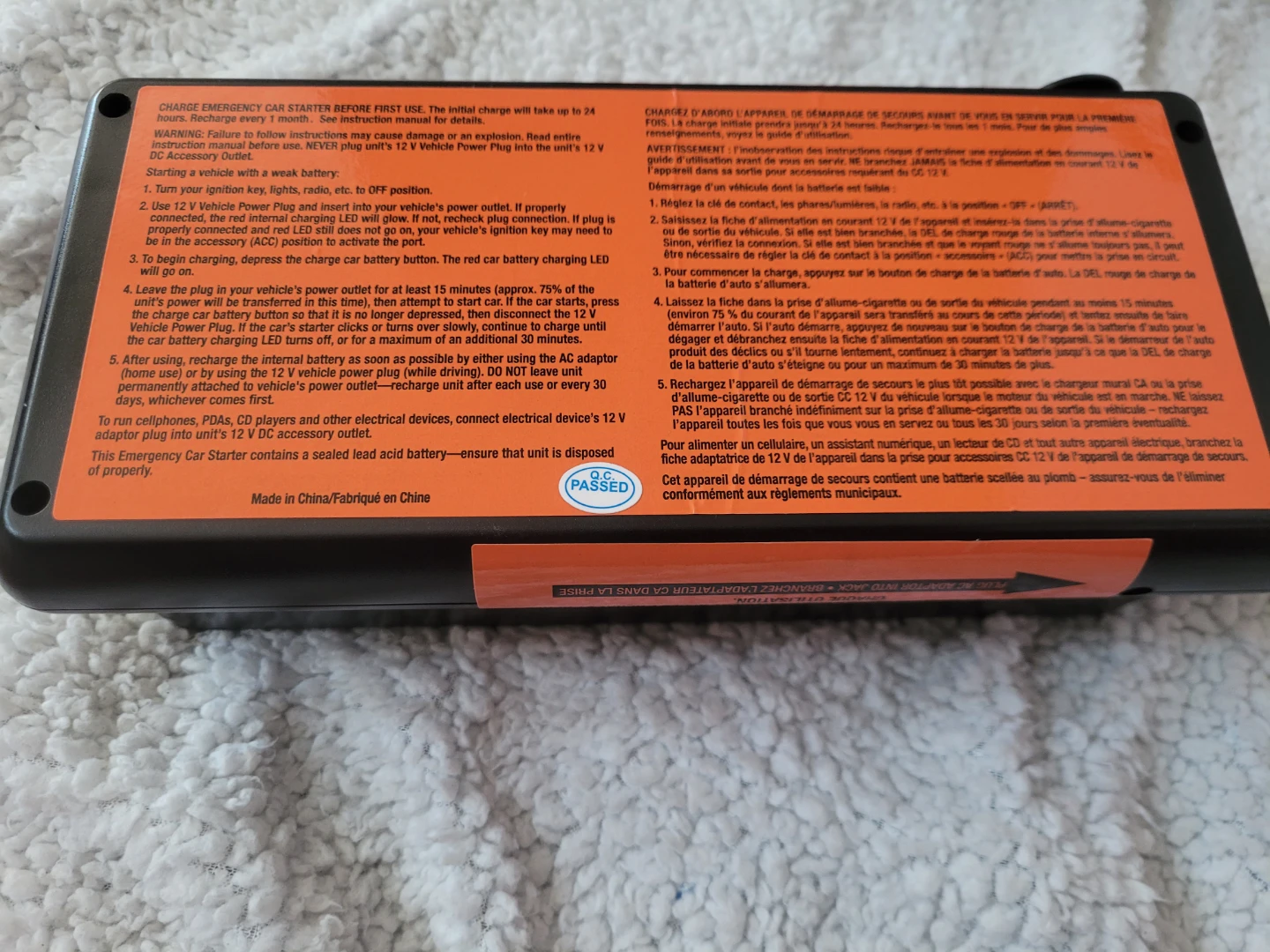 Motomaster Eliminator Emergency Car Starter - photo 4