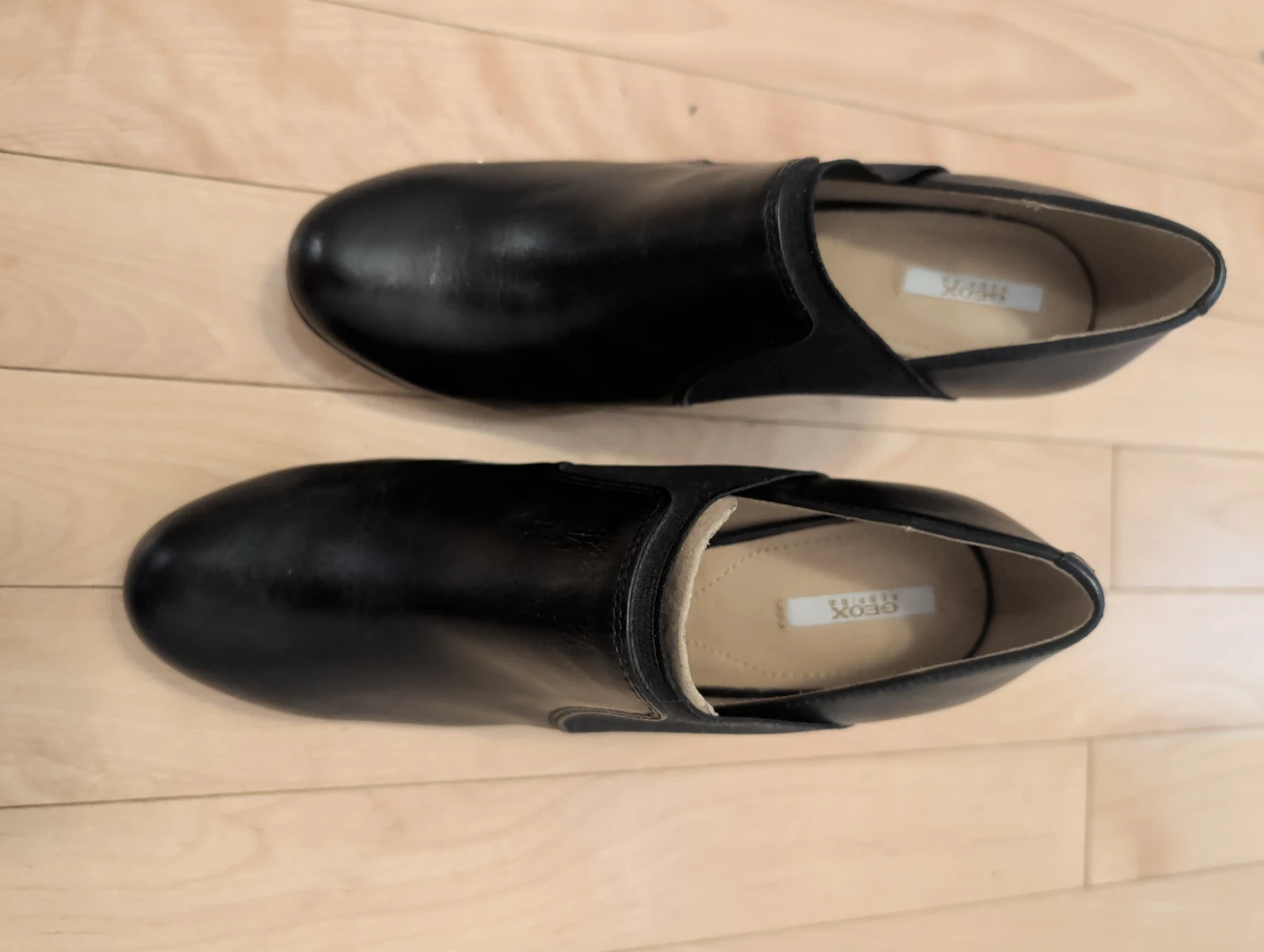 Geox Black Leather Ankle Boots