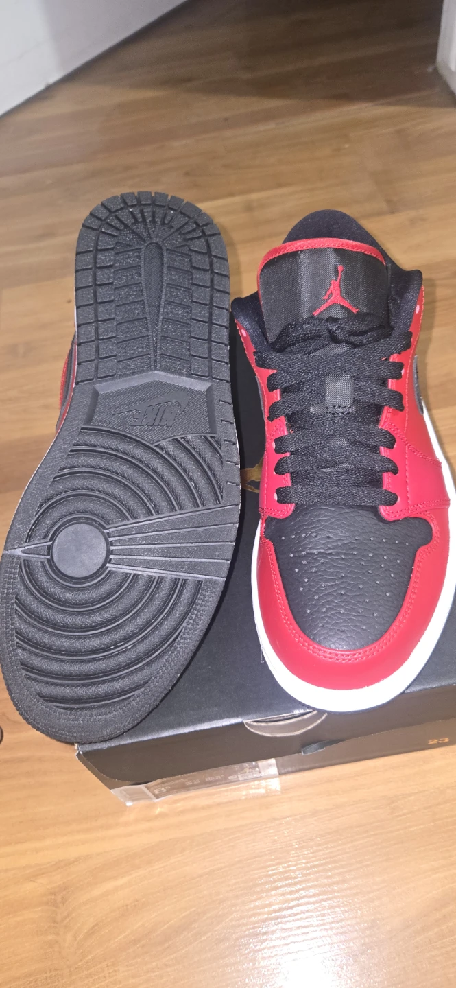 Air Jordan 1 Low Red/Black - photo 3
