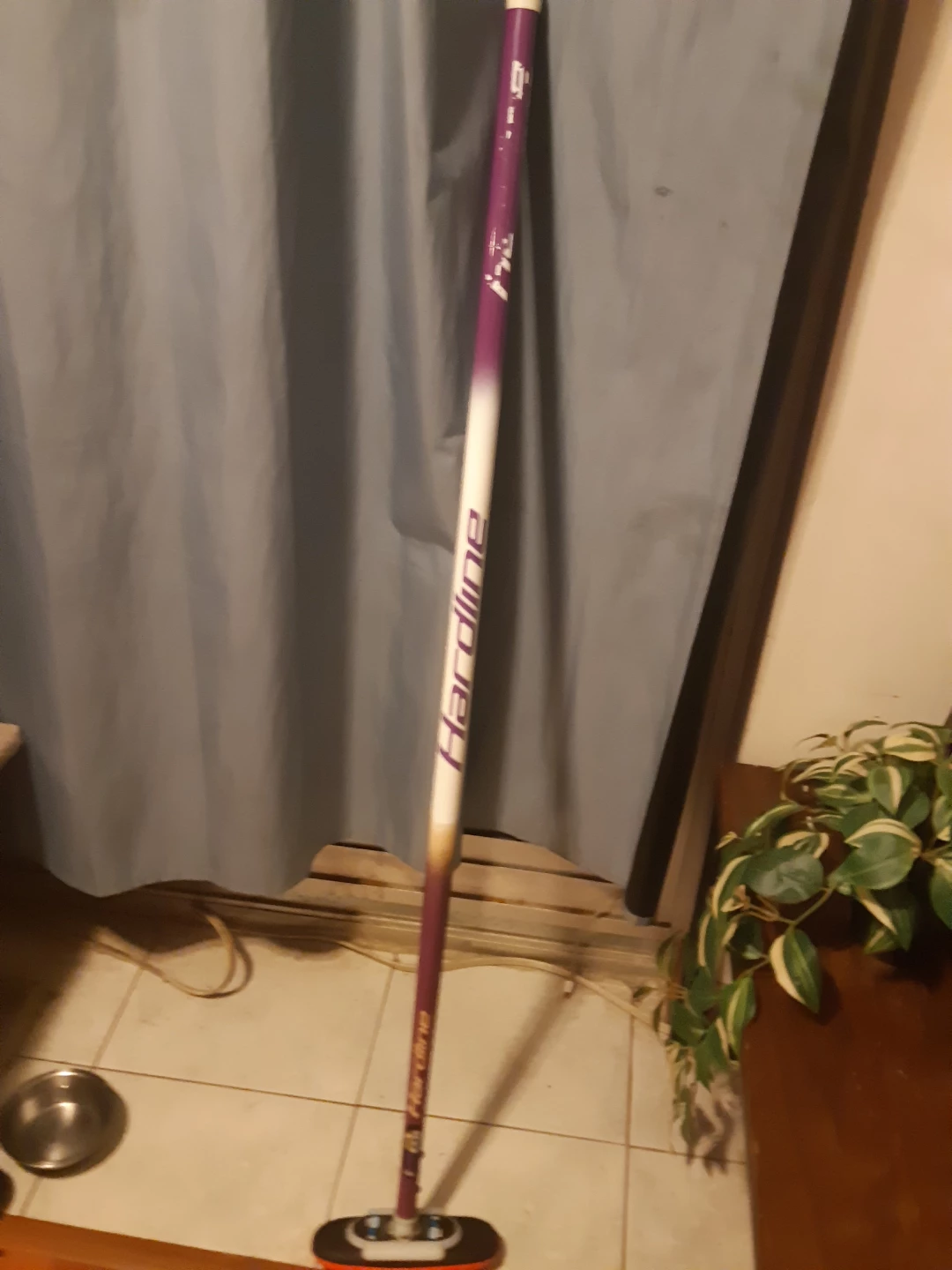 Hardline Ultra-light carbon fiber (WCF/)Broom w/Head - photo 4