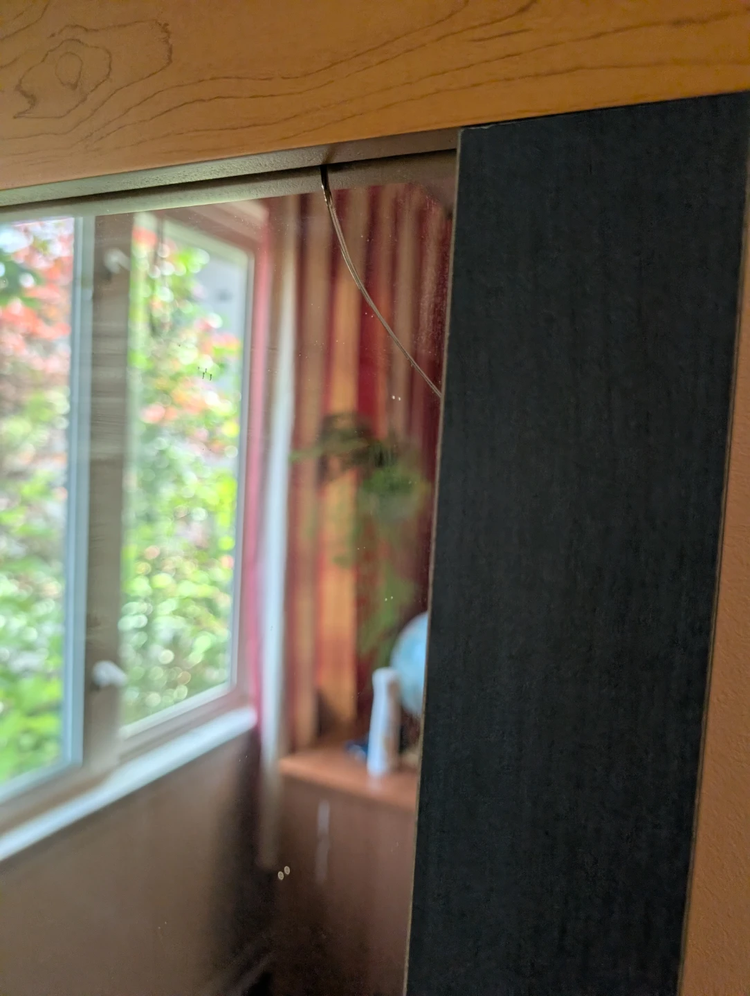 🪞 Dresser with Mirror – $150 OBO - photo 3