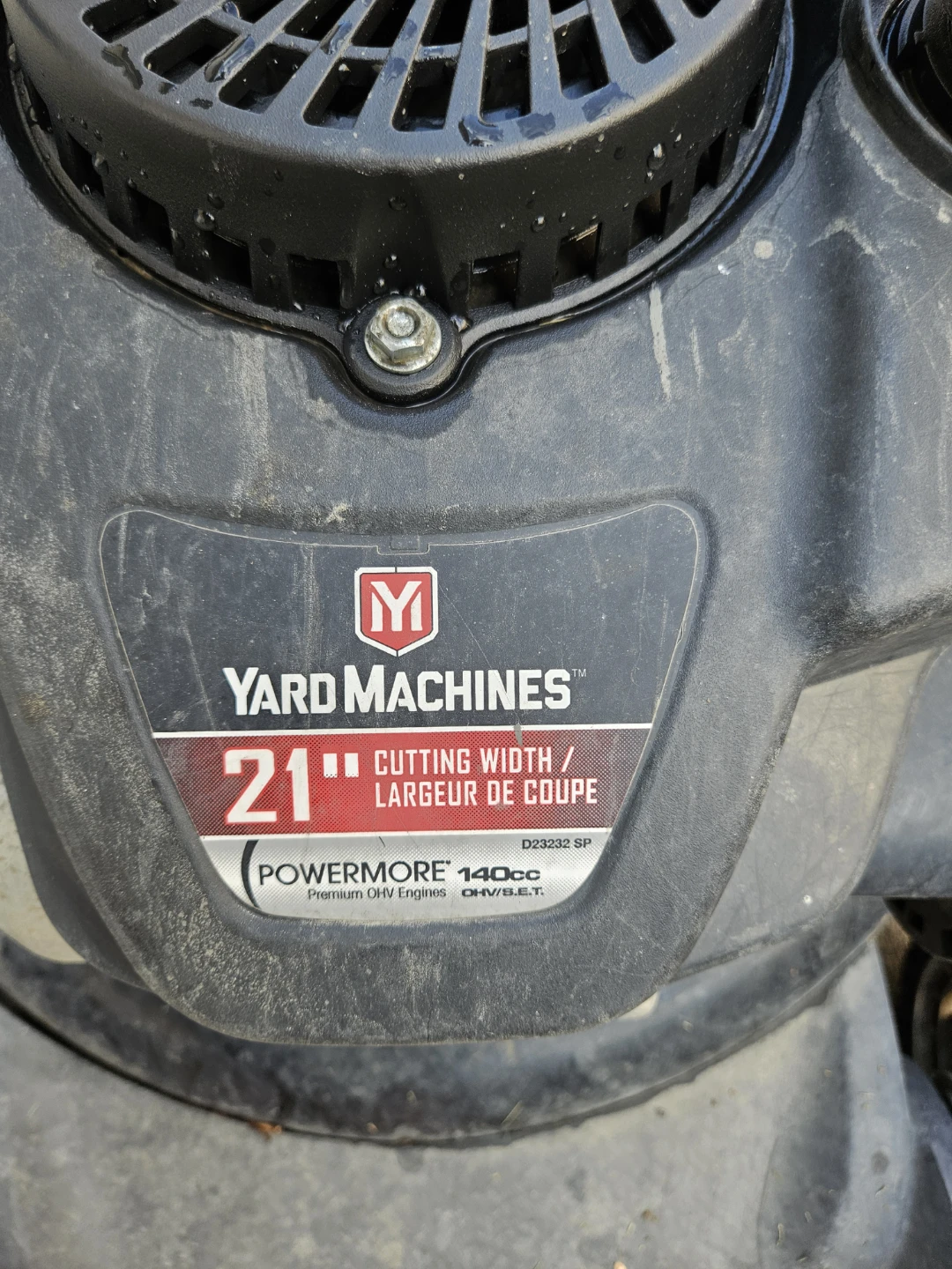YARD MACHINE LAWNMOWER - photo 2