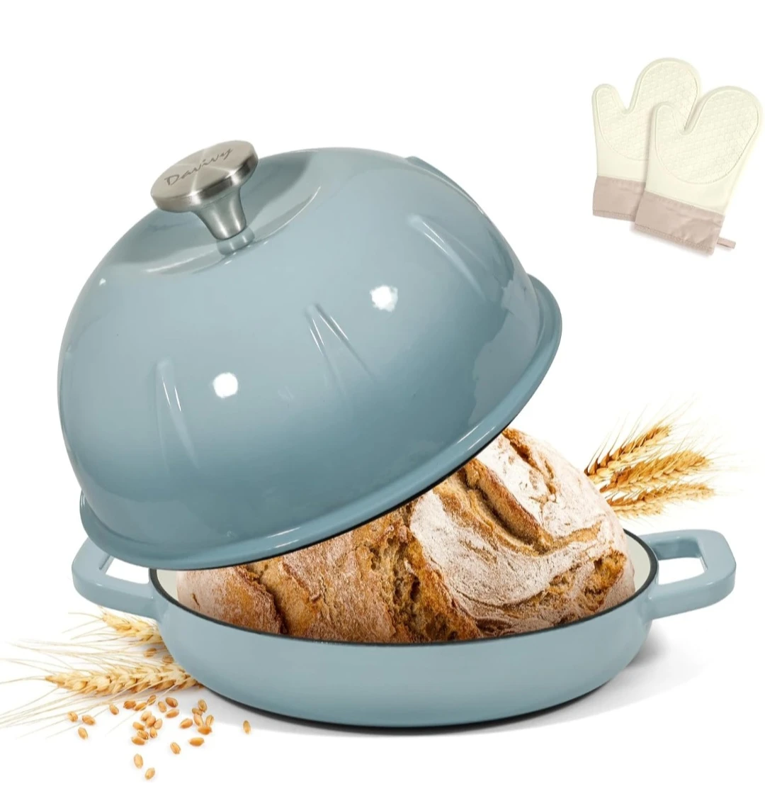 Davivy 5 Quart Cast Iron Bread Oven with Lid and Mitts