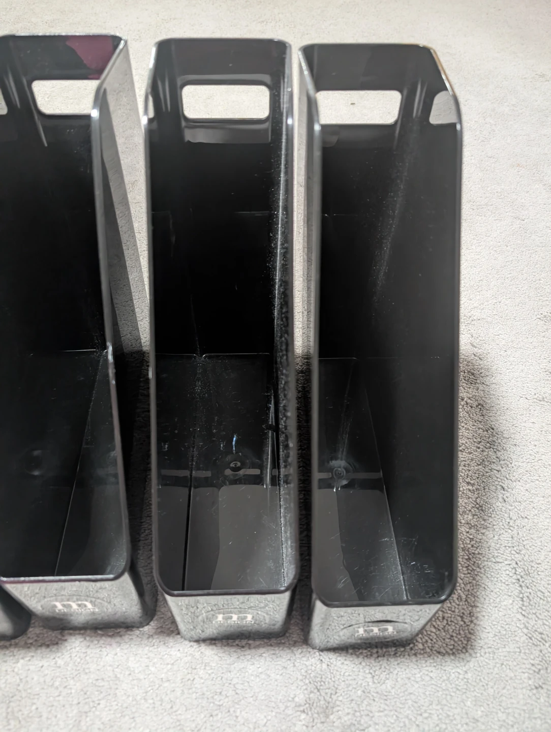 Set of 4 Black Magazine Holders - photo 3