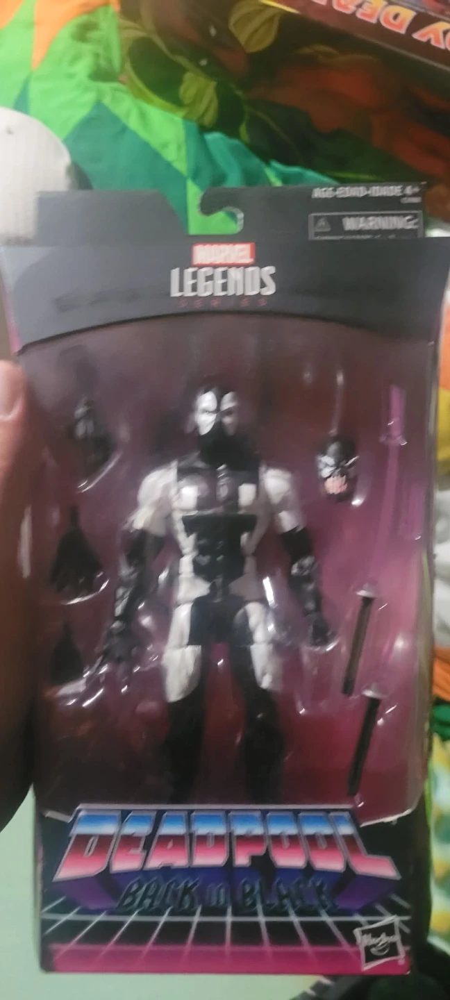 Marvel Legends Deadpool Back in Black Action Figure