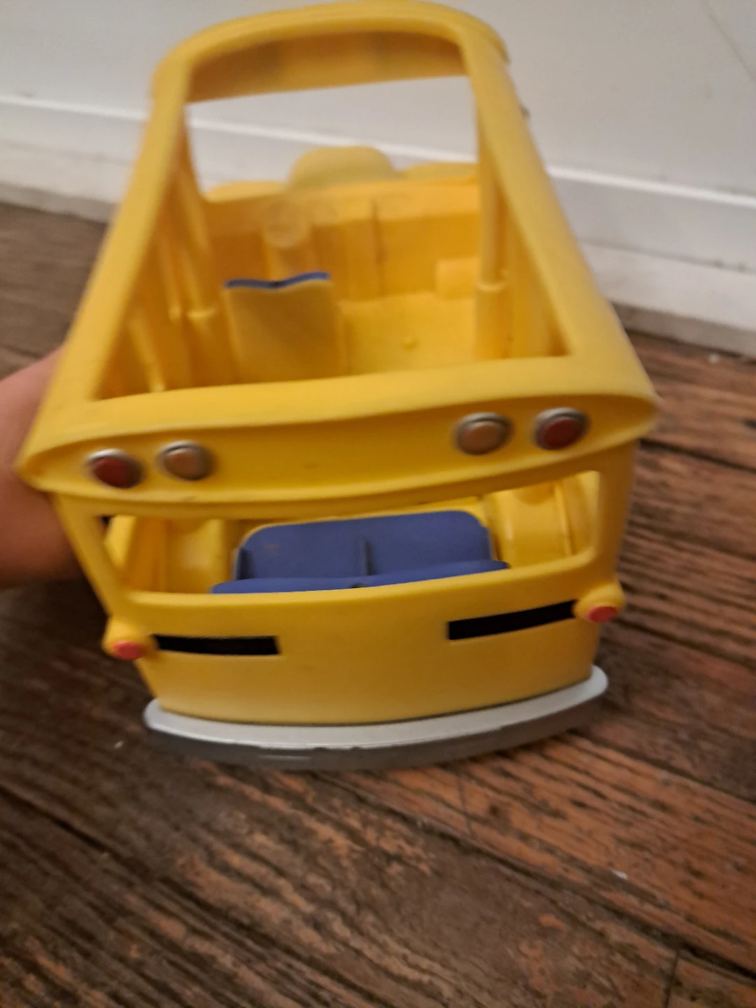 Cocomelon Yellow School Bus Toy - photo 2