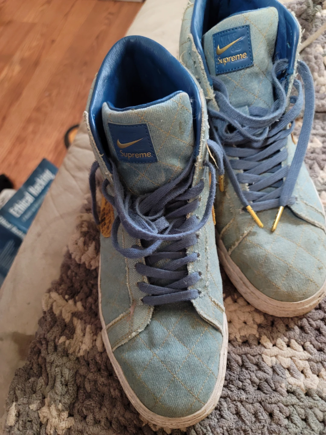 Nike SB Blazer Mid Supreme Light Blue Sneakers - photo 4
