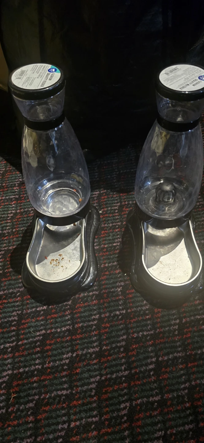 Pet Gravity Feeder Waterer