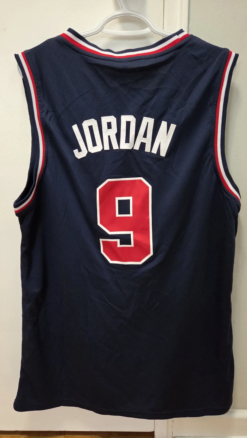 Basketball Jersey M/L size - Michael Jordan *new - photo 2
