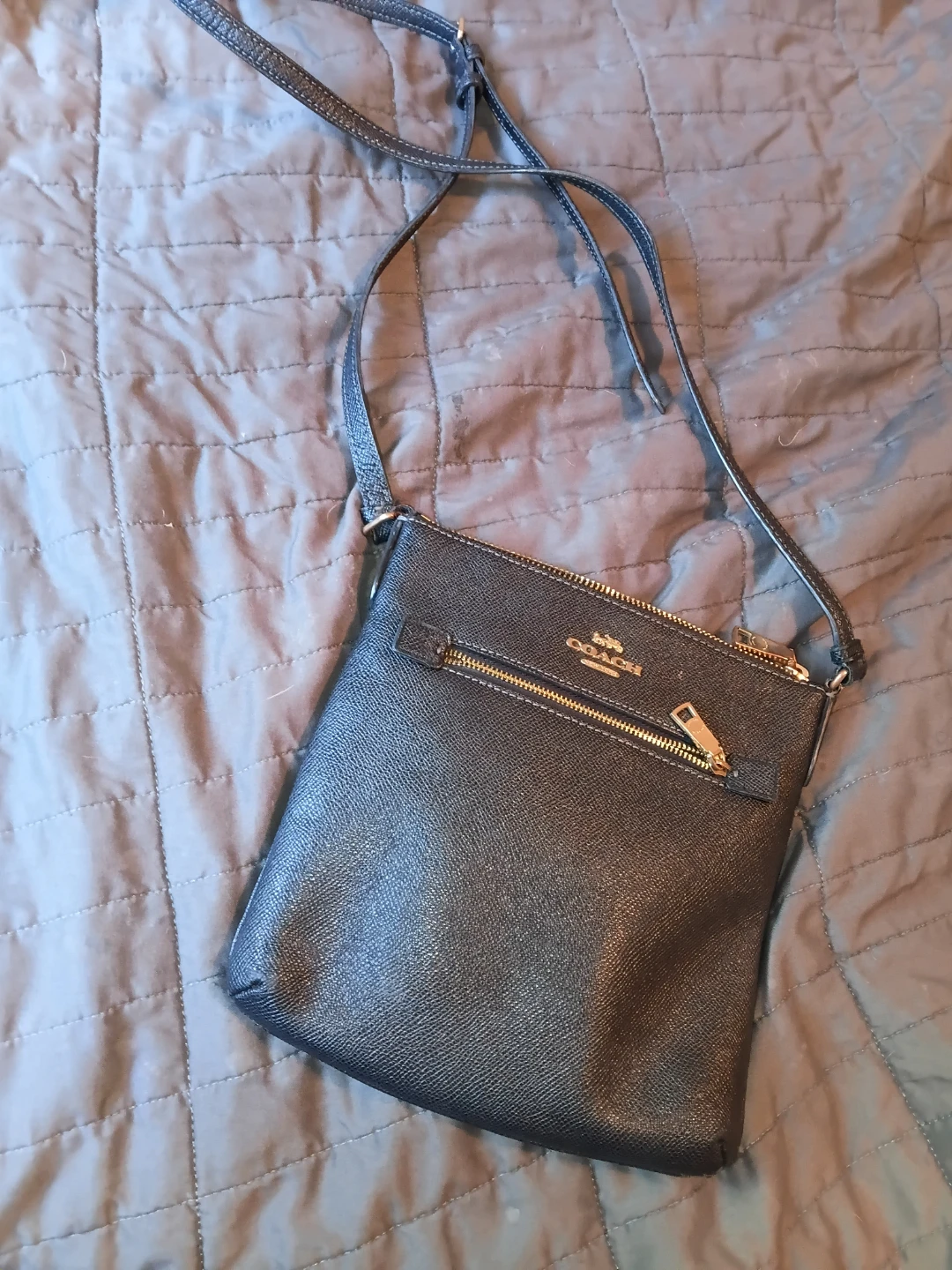 Authentic coach file bag