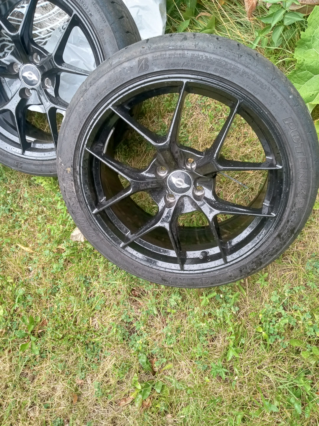 Mini Cooper sports tires two sets - photo 2
