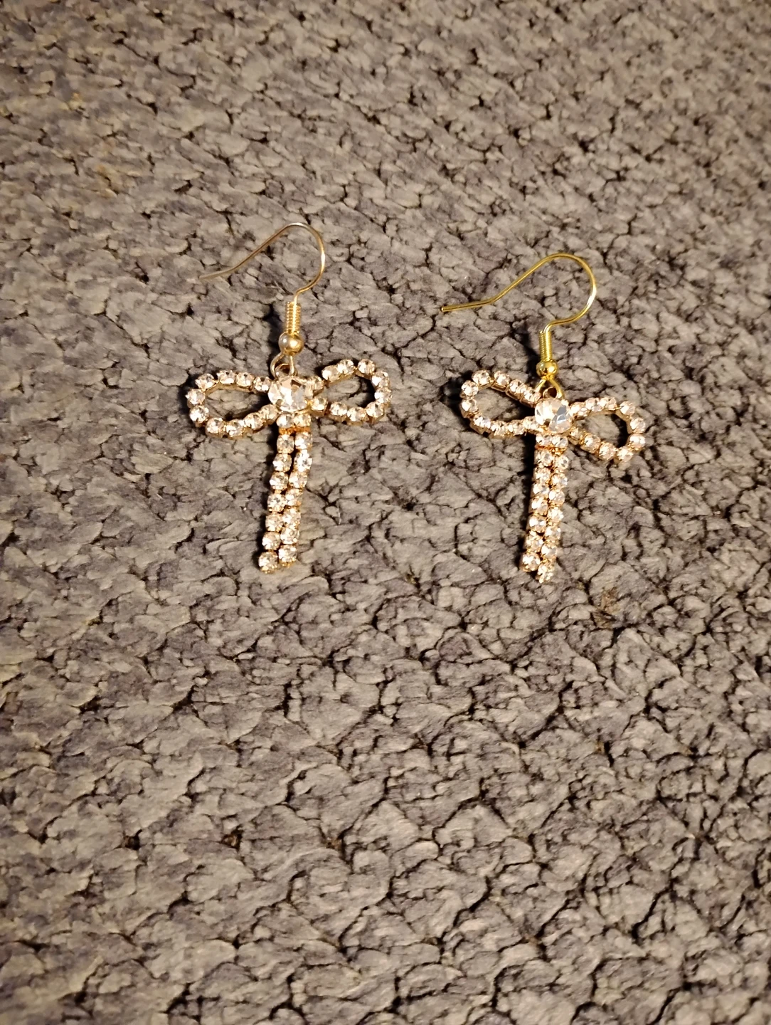 Sparkly Bow Earrings - photo 2
