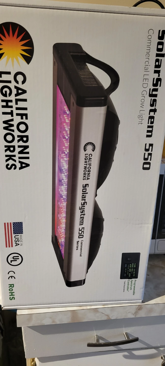 California Lightworks SolarSystem 550 Commercial LED Grow Light