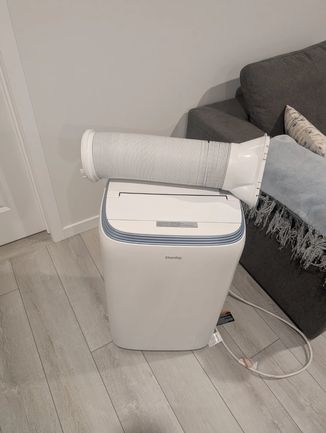 Danby Portable Air Conditioner - photo 3