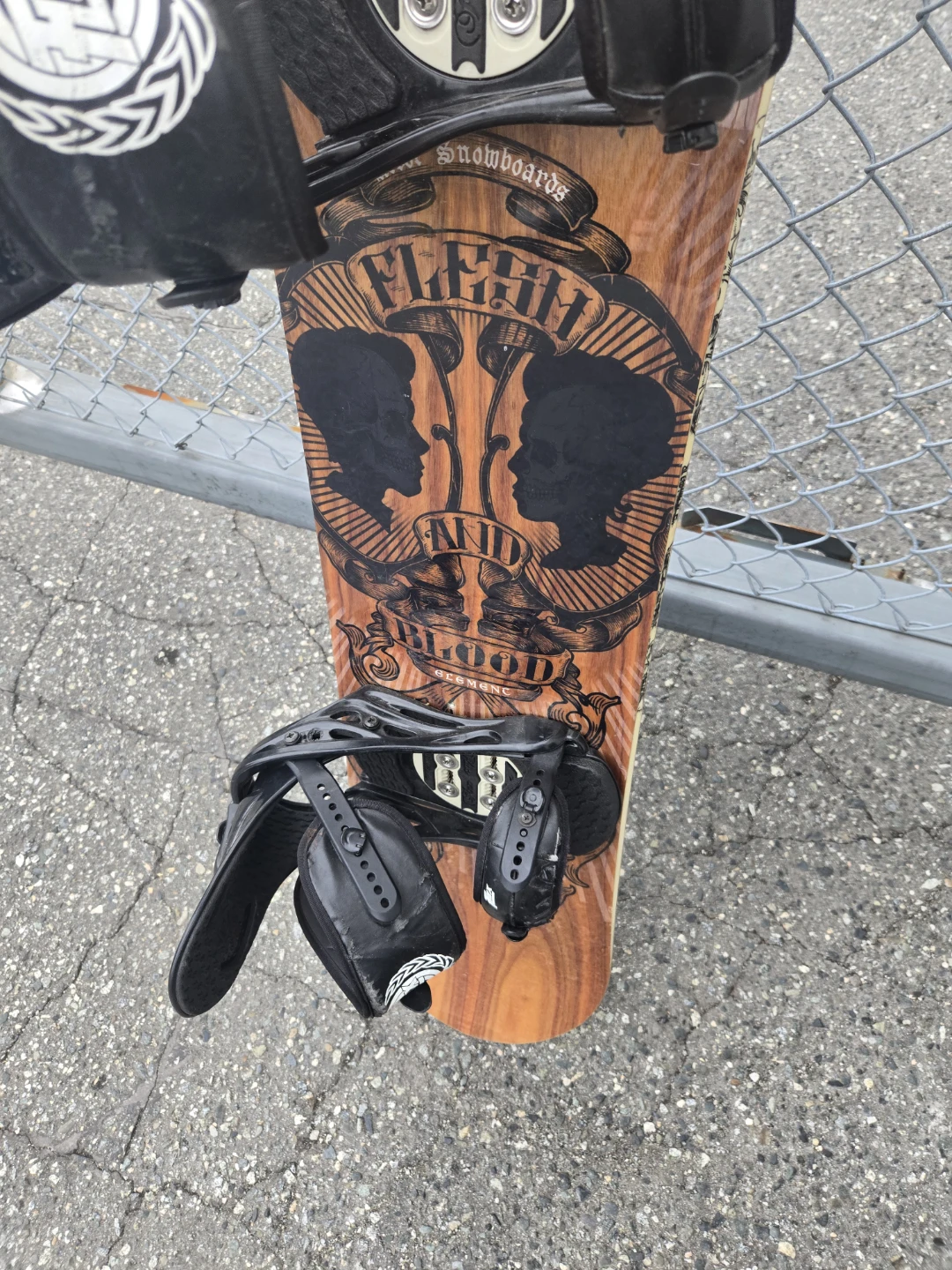 Arbor Element Snowboard with Flux Bindings + Burton Boots - photo 3