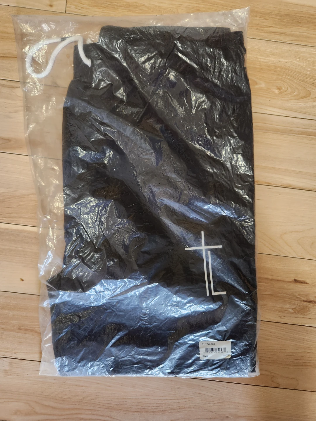 Cocaine & Caviar Sweatshirts (Black XXL, Yellow M) - photo 3