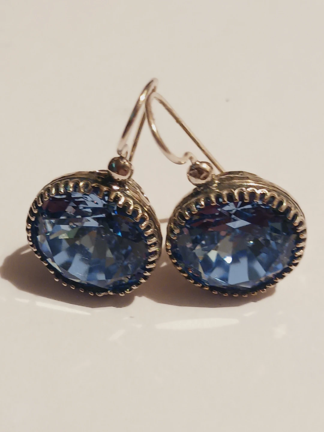 New !! Silver Plated Blue Gemstone Drop Earrings - photo 3