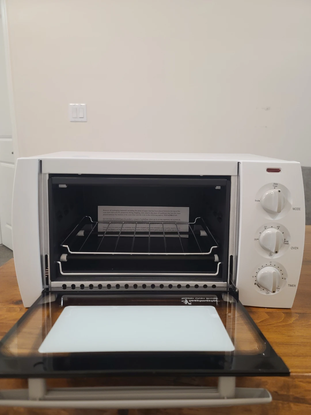 Brand new Toastmaster toaster oven - photo 2