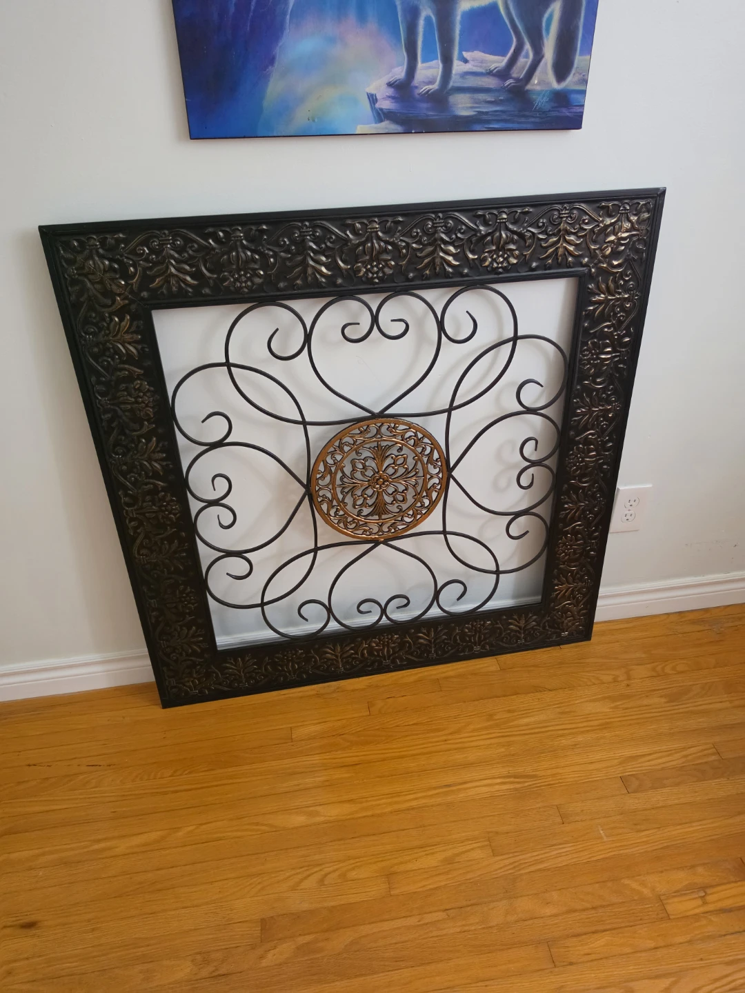 Decorative Metal Wall Art Square Frame