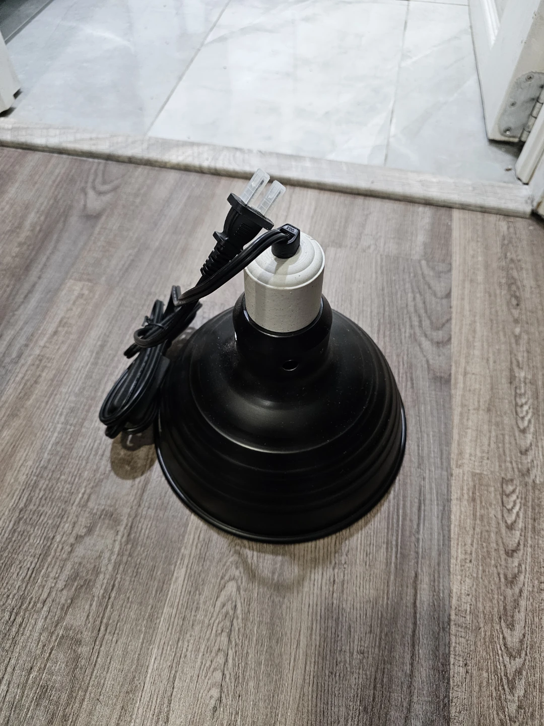 Thrive Reptile  Dome Lamp