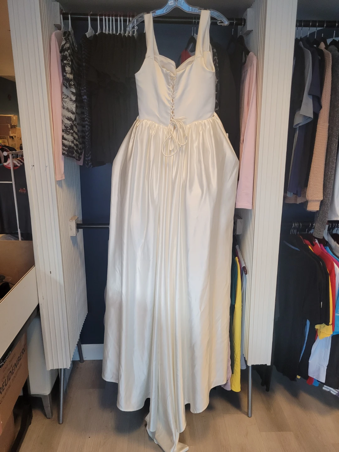 Wedding Dress - NEW!!! - photo 2