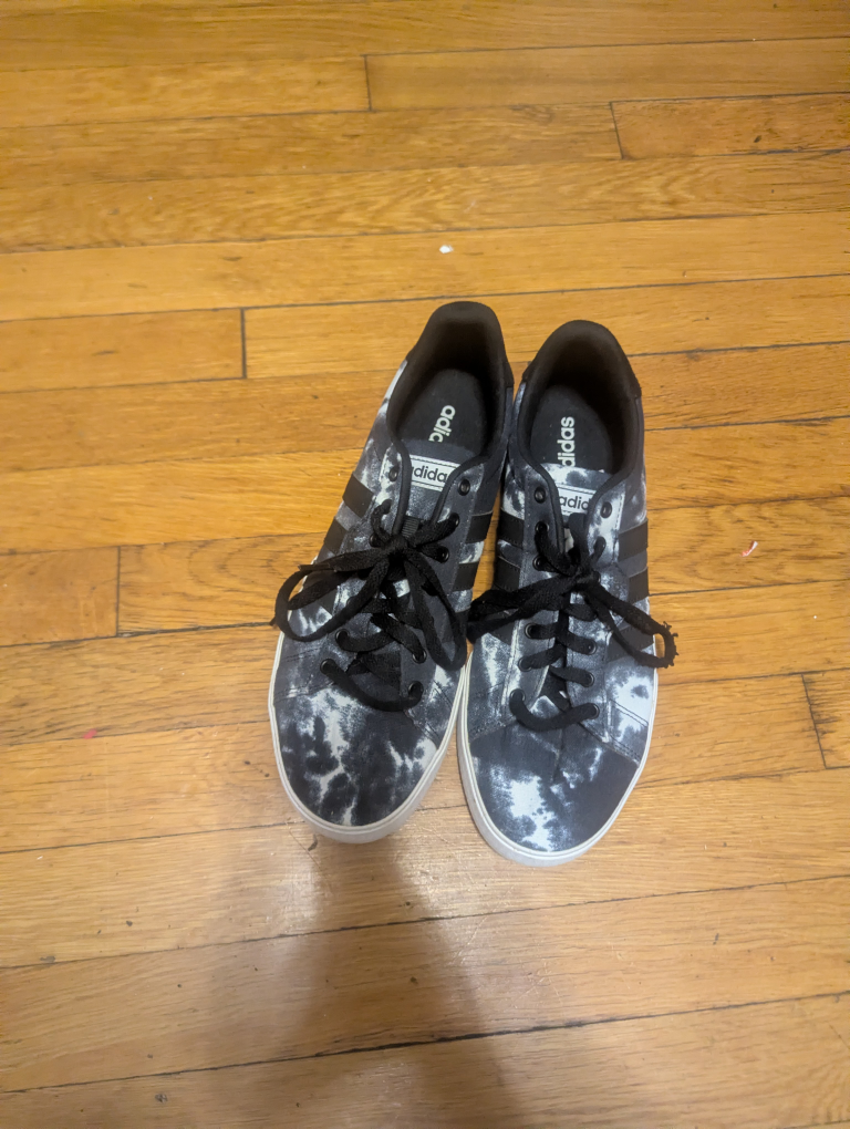 Adidas 3.0 Casual Sneakers, like new. Color: acid washed. - photo 2