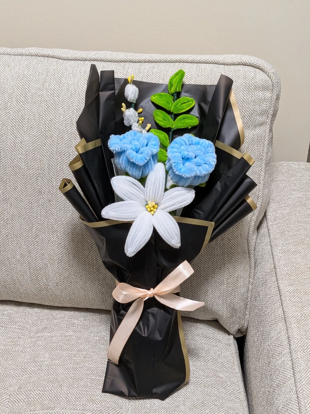 Nush handmade Ice blue pipe cleaner flowers bouquet