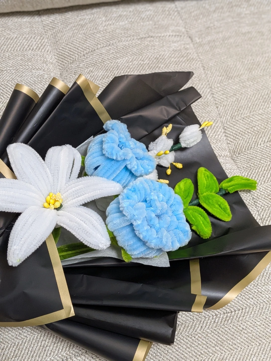 Nush handmade Ice blue pipe cleaner flowers bouquet - photo 2