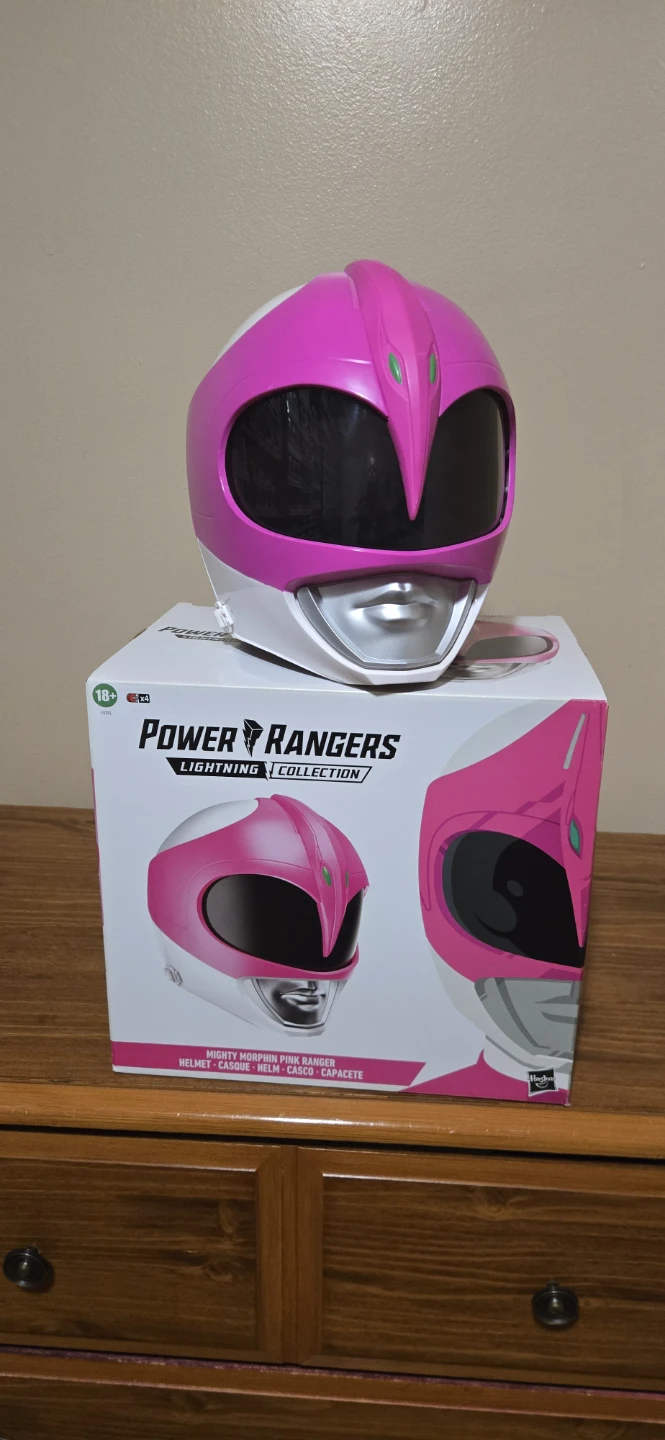 Power Rangers Lightning Collection Pink Ranger Helmet - photo 3