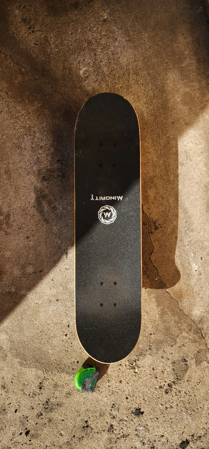 Skate board with Protective Gear Set & Skateboard - photo 5