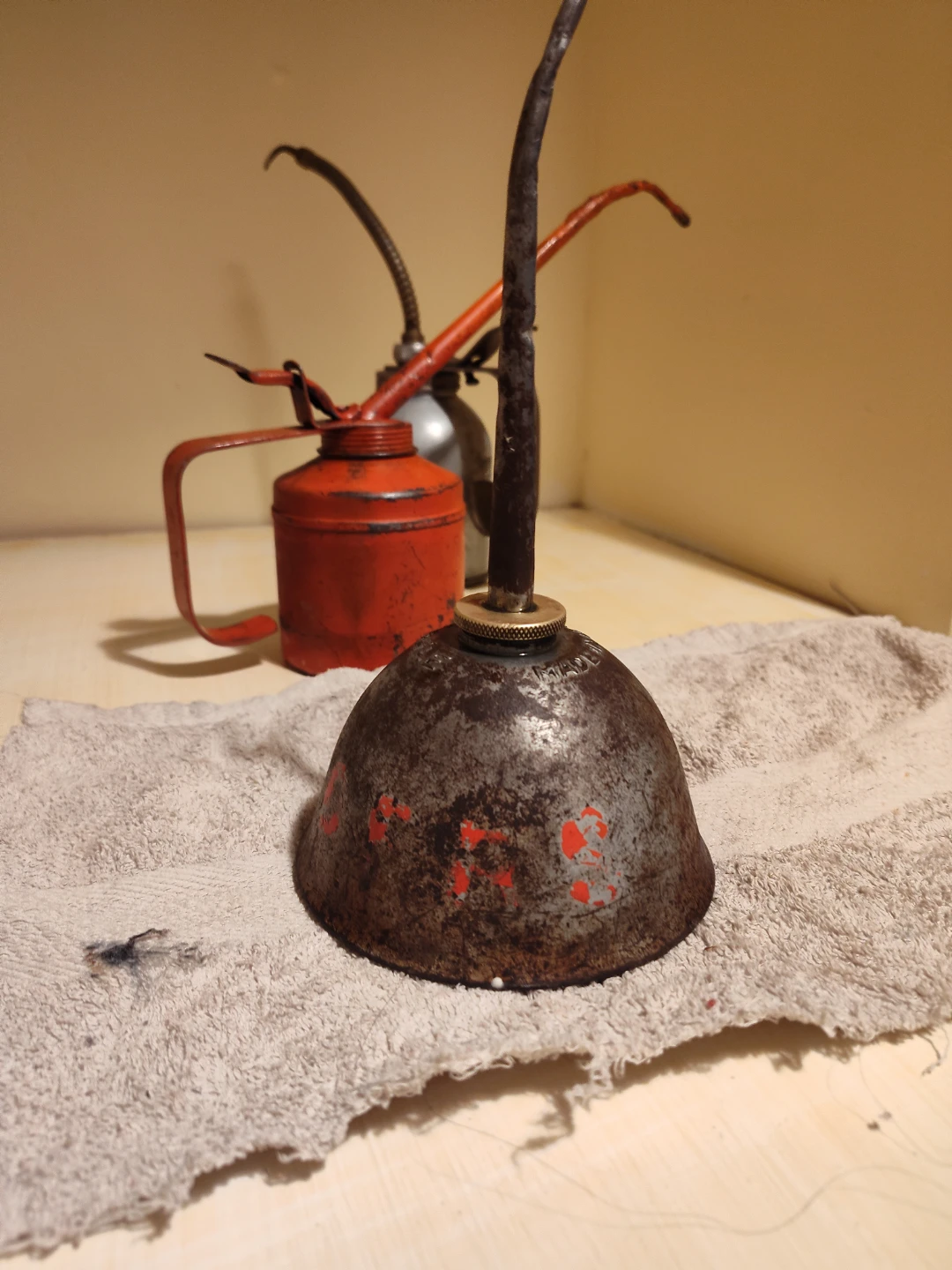 Eagle Oil Can - photo 2