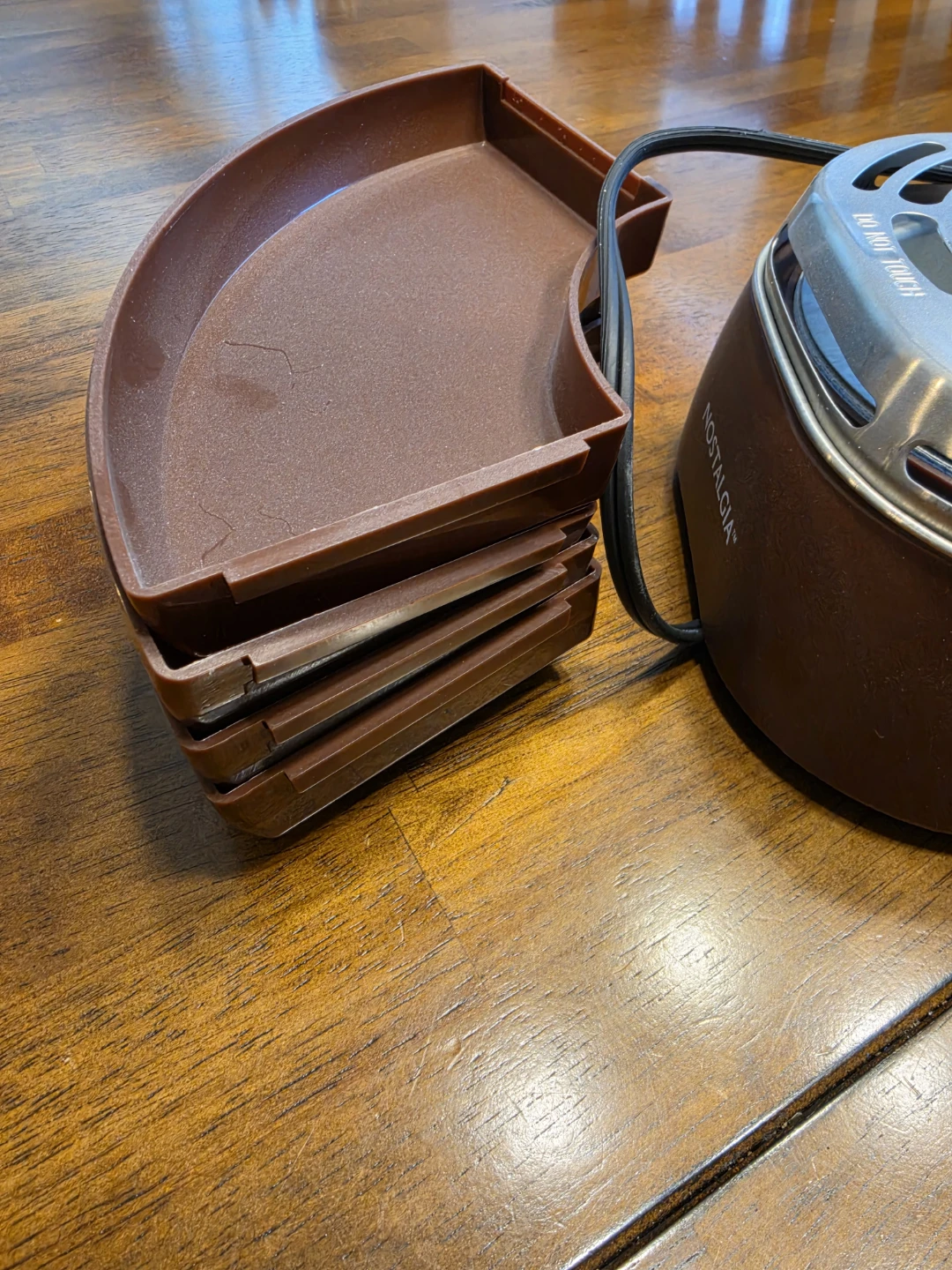 Nostalgia S'mores Maker with 4 Trays - photo 2