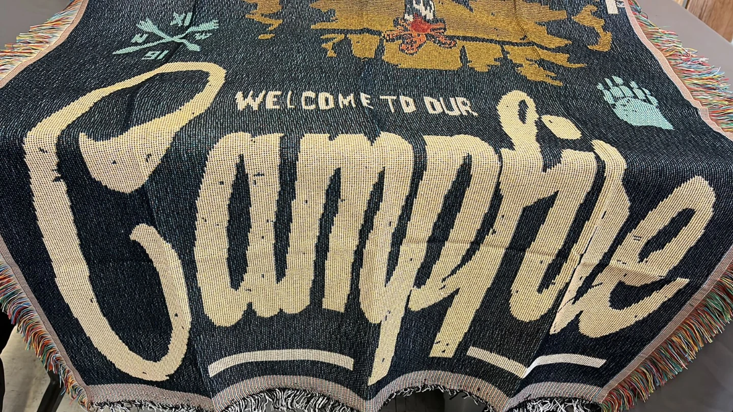 Wanderlust Campfire Woven Blanket - photo 5