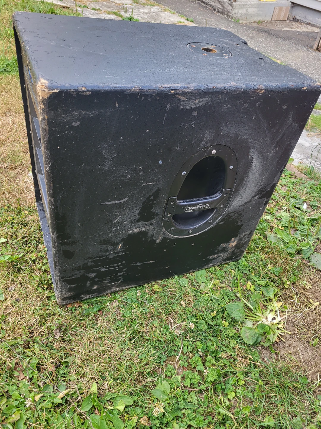 Mackie Active Subwoofer - photo 4