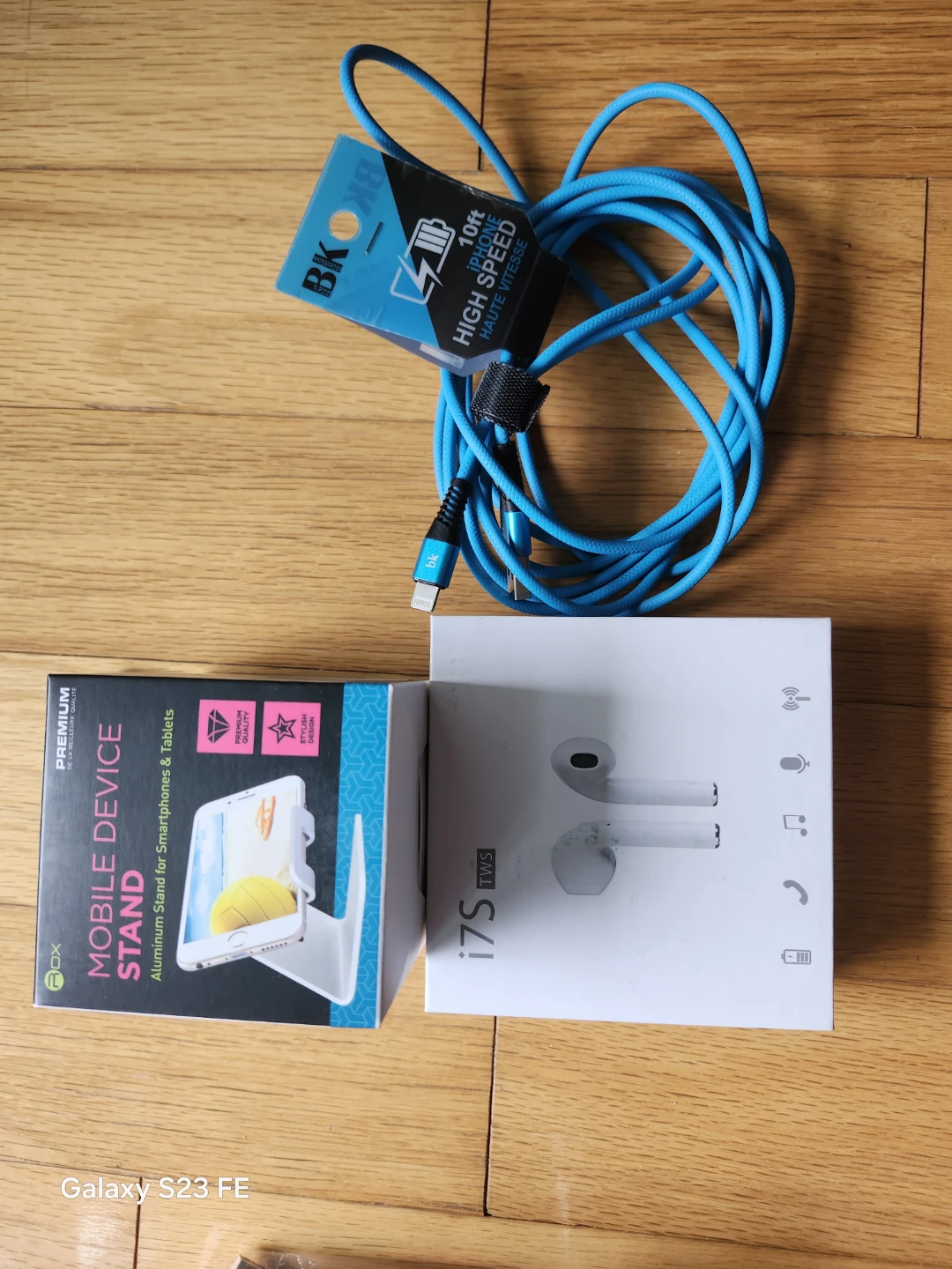 BK 10ft iPhone High Speed Charging Cable & Mobile Device Stand