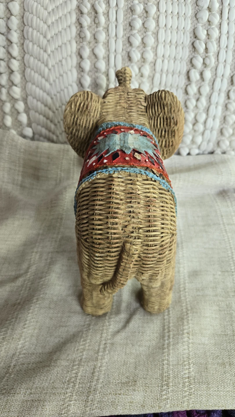 Hand made Elephant Figurine with Decorative Blanket - photo 4