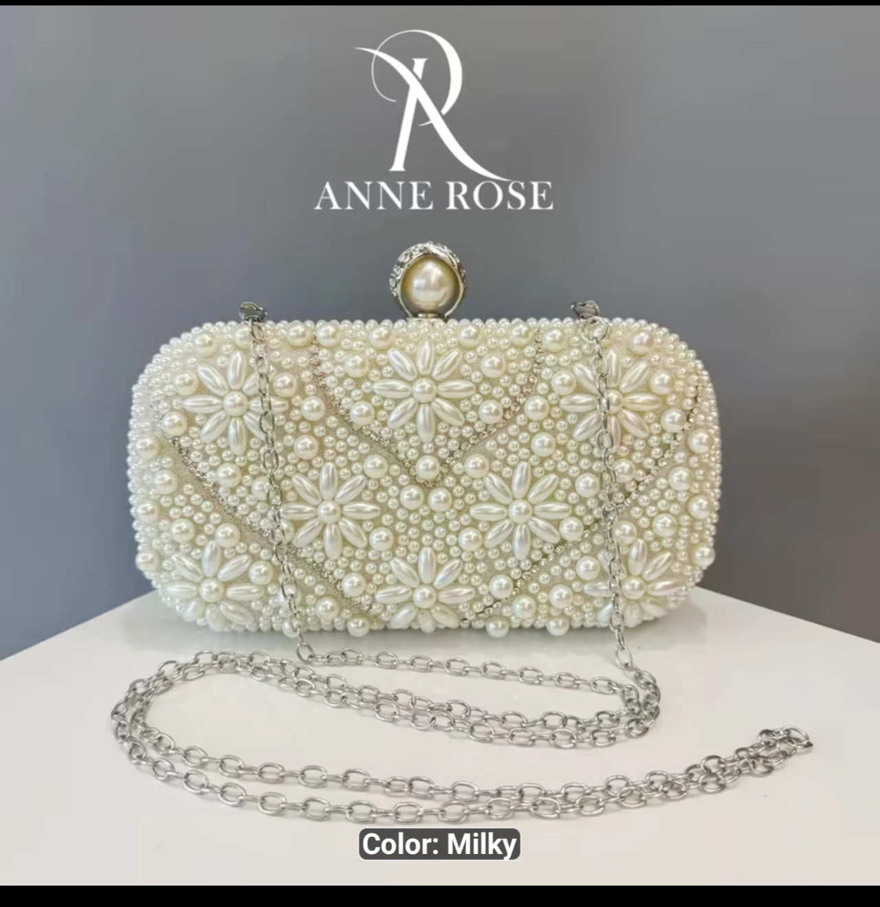 PEARL EVENING CLUTCH