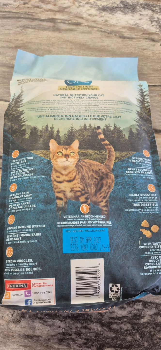 Purina ONE True Instinct Cat Food - Chicken - BB Apr 2027 - photo 2