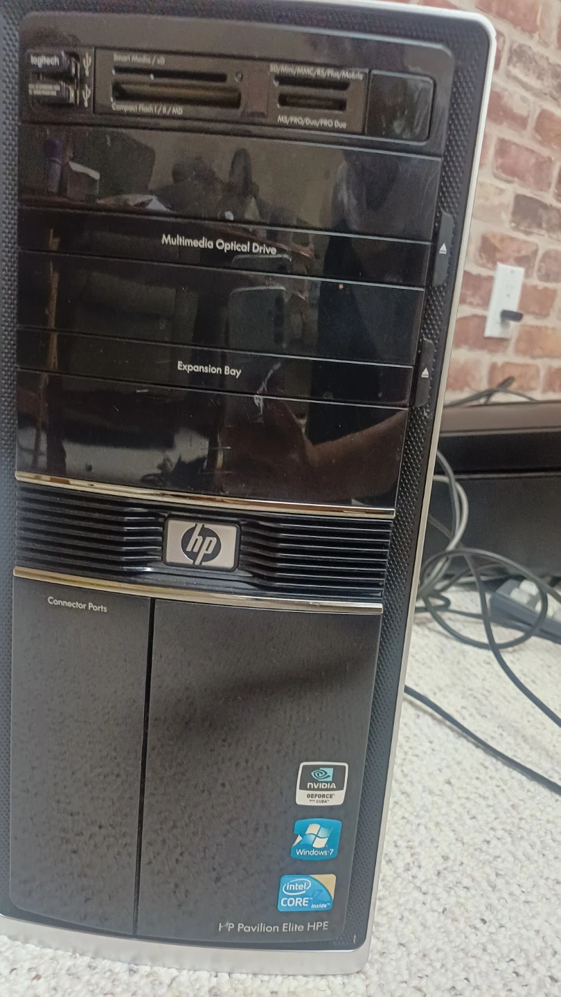 HP Pavilion Elite HPE Desktop Computer with Keyboard