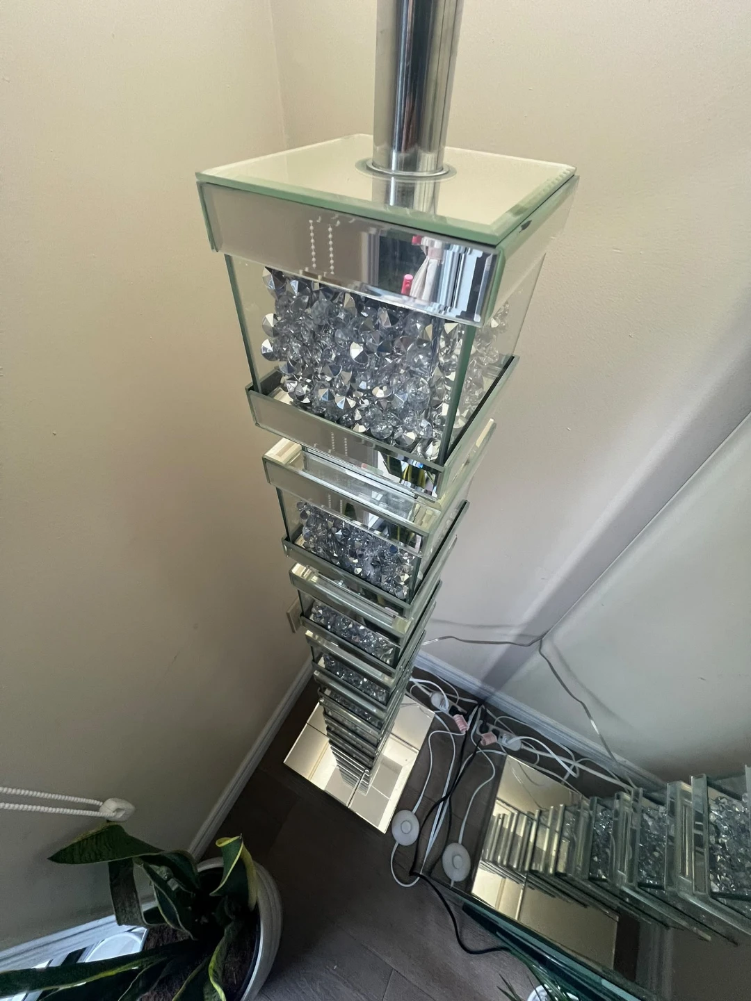 Crushed Diamond Mirror Floor Lamp - photo 2