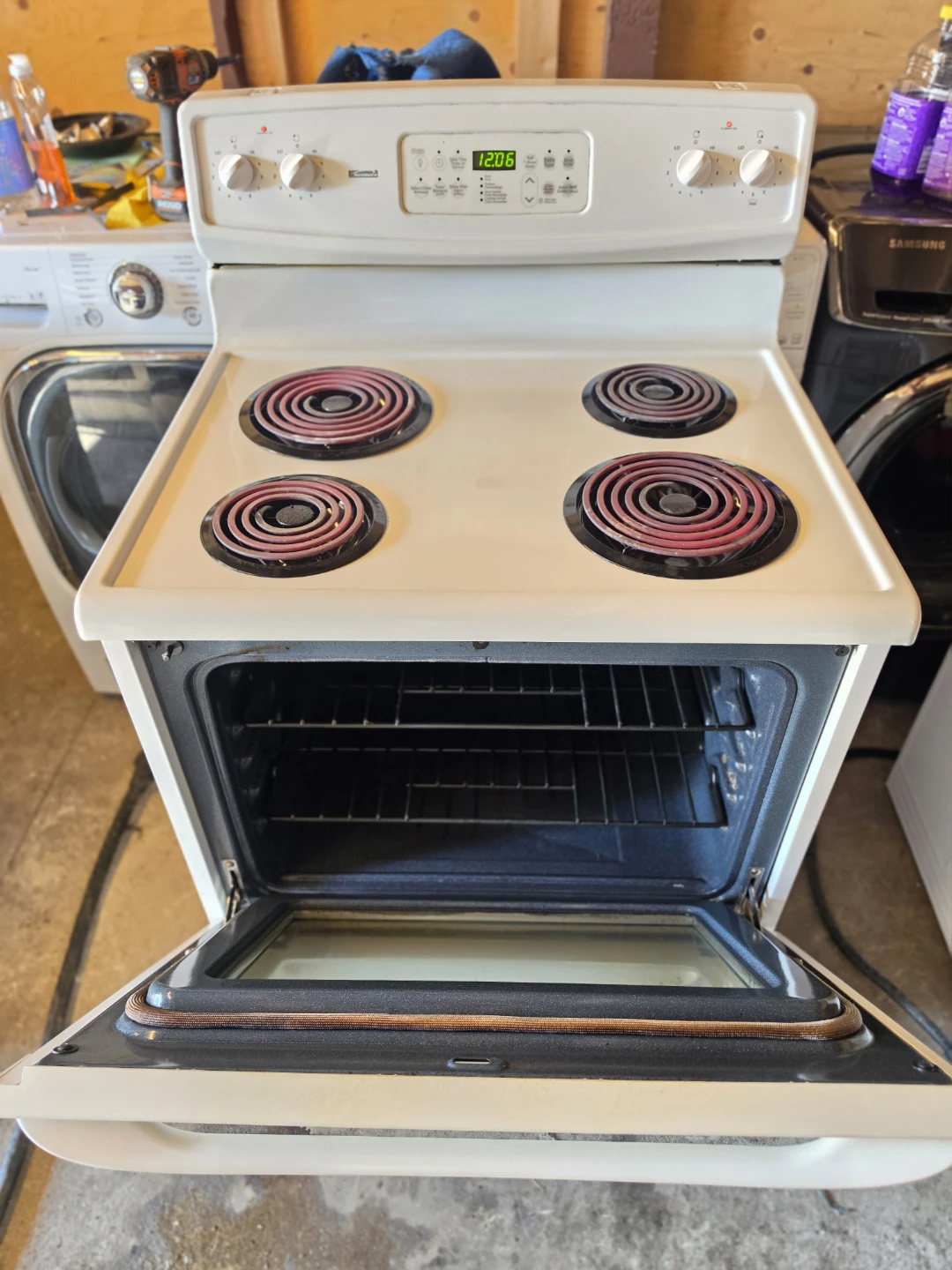 Delivery Available - Kenmore Electric Range