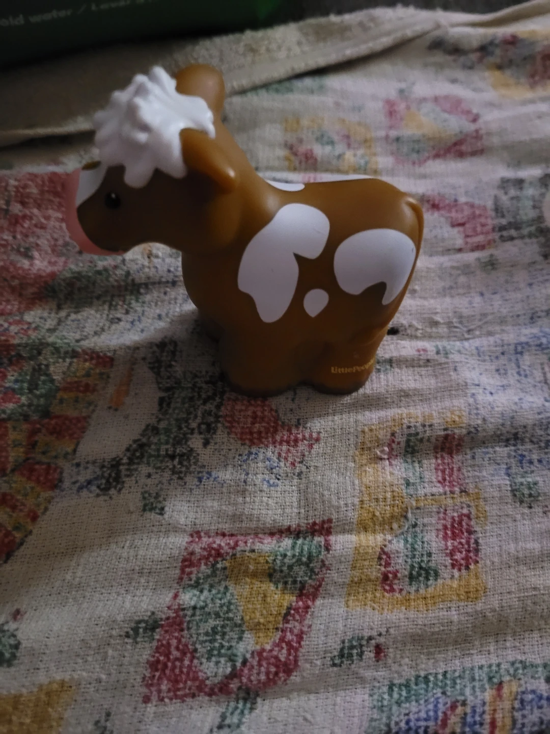Fisher-Price Little People brown and white spotted cow figure,
