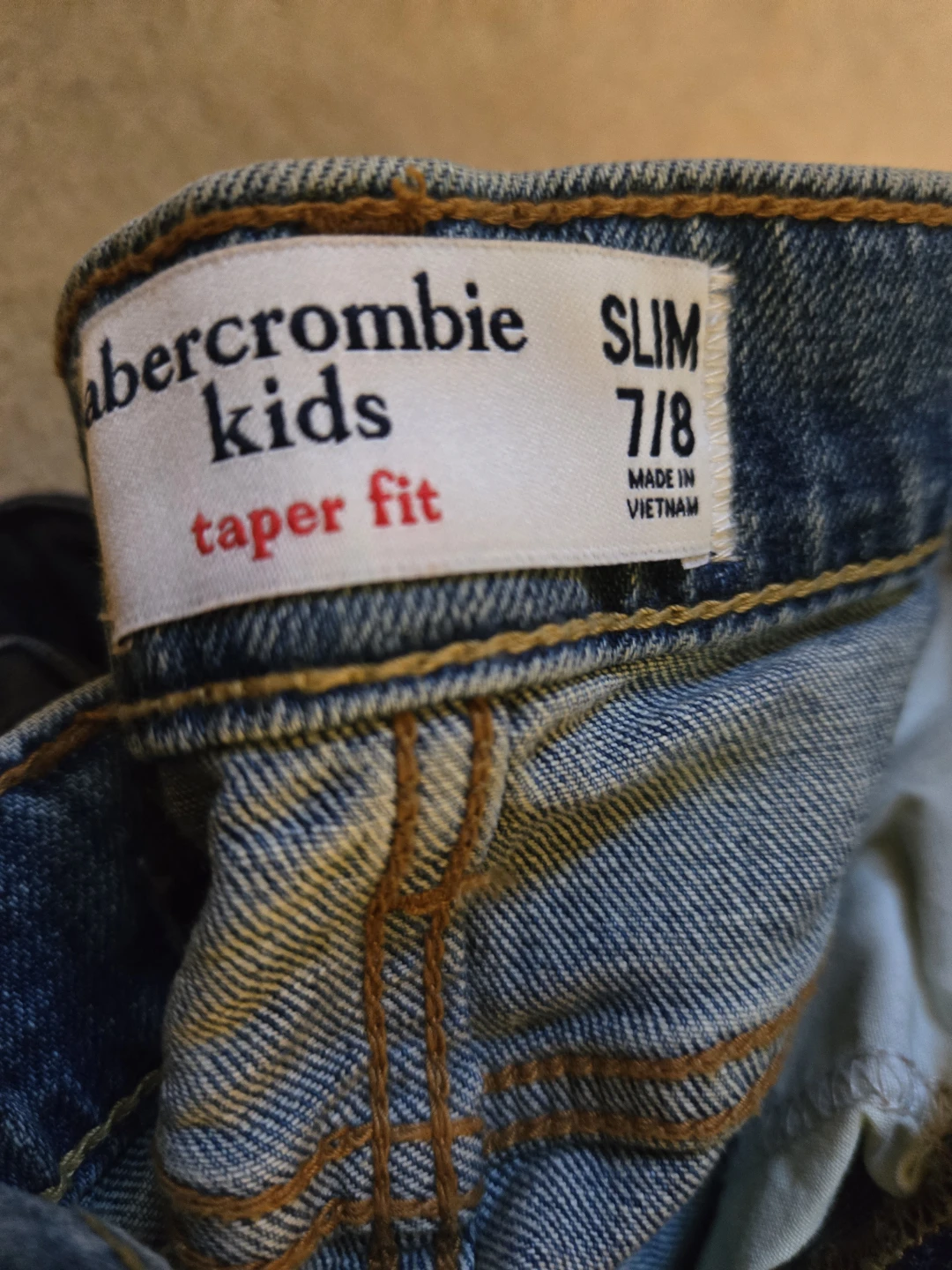 Abercrombie Kids Slim Taper Fit Jeans Size 7/8 - photo 3