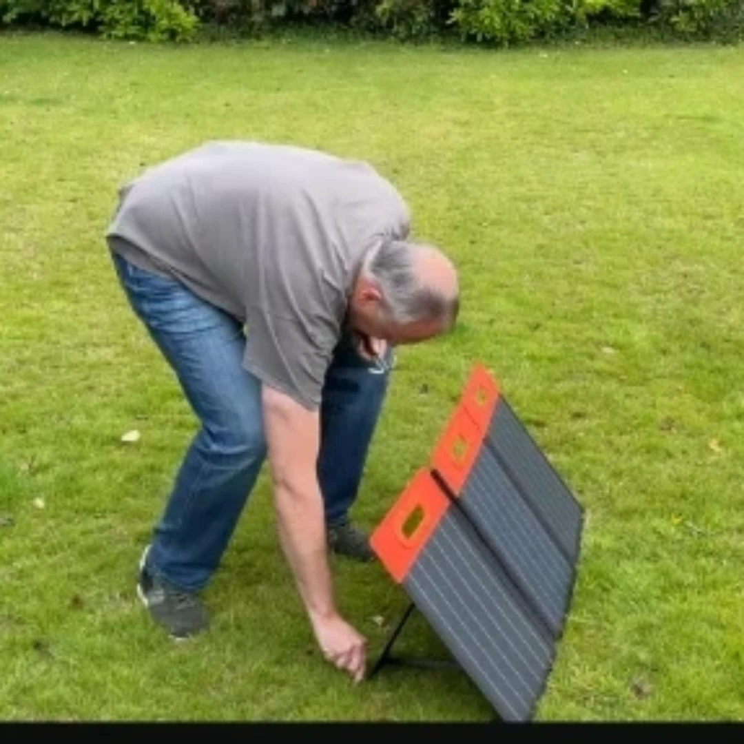 Solar panels for power station