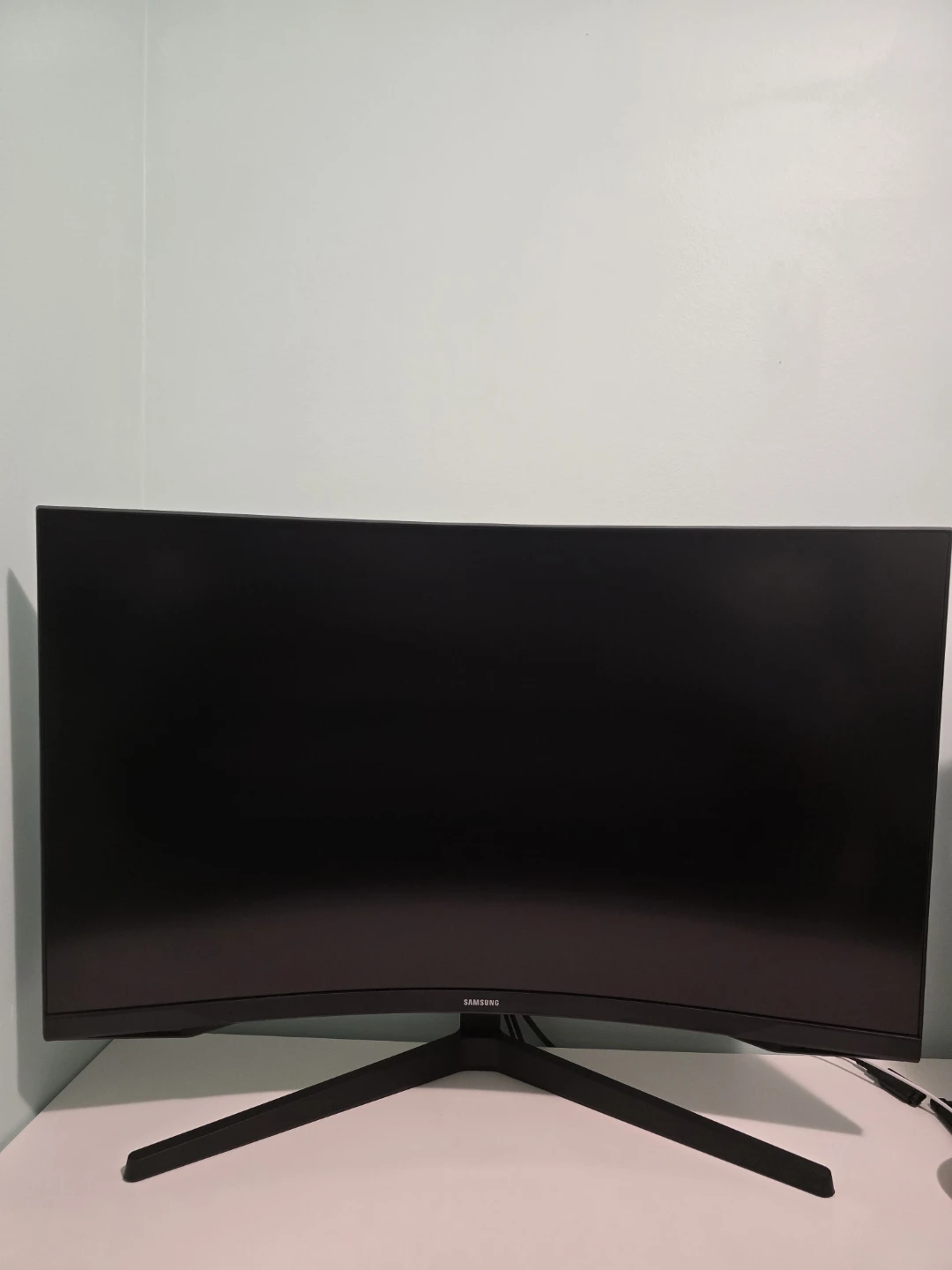 Samsung Odyssey G5 32" curved VA panel - Perfect Condition - photo 5