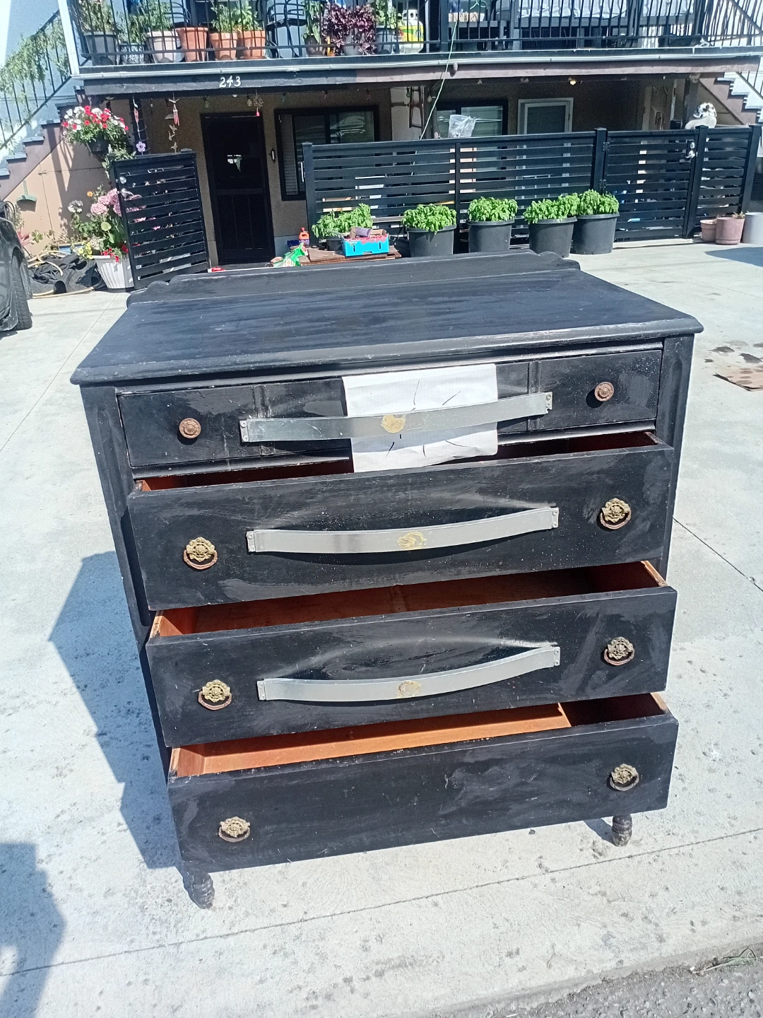 Black 5-Drawer Dresser