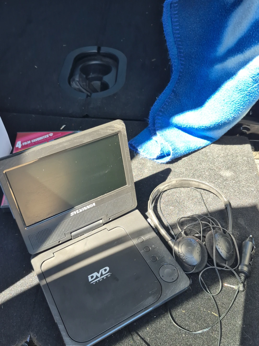 Sylvania Portable DVD Player with Headphones and Car Charger